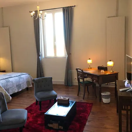 Oda ve Kahvaltı Gentil'home - Toulouse Prestige 3*