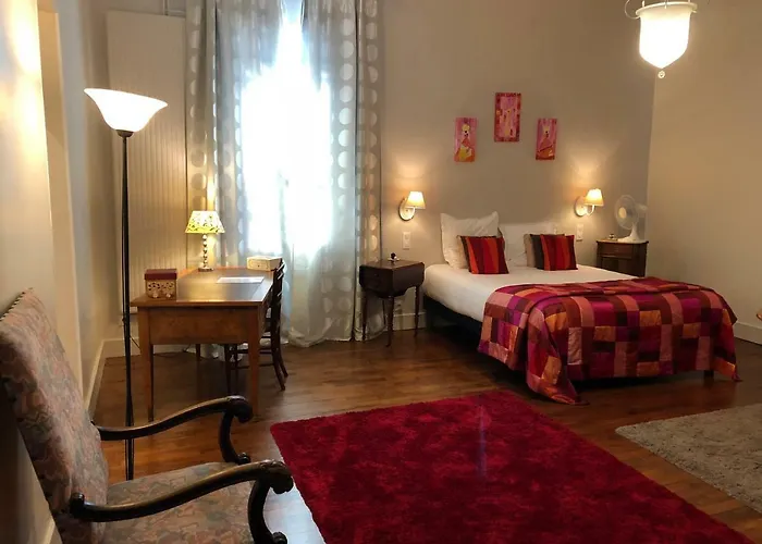 Gentil'home - Toulouse Prestige Bed and Breakfast 3*