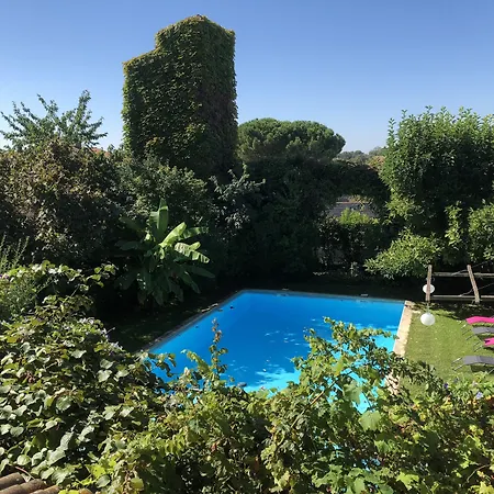 Maison De Maitre Gentil'home - Demeure De 1699 - Avec De 35 A 40 Metres Carres, Chacune Avec Sa Salle De Bains Privative - Jardins, Piscine Et Tour - Toulouse Metropole לינה וארוחת בוקר Fenouillet (Haute-Garonne)