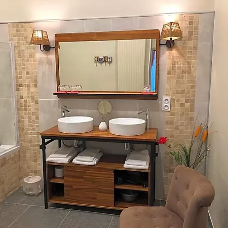 Gentil'home - Toulouse Prestige Bed & Breakfast 3*