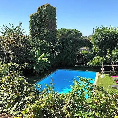 Gentil'home - Toulouse Prestige Bed & Breakfast 3*