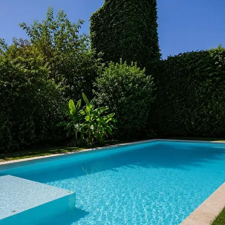 Maison De Maitre Gentil'home - Demeure De 1699 - Avec De 35 A 40 Metres Carres, Chacune Avec Sa Salle De Bains Privative - Jardins, Piscine Et Tour - Toulouse Metropole לינה וארוחת בוקר 3*