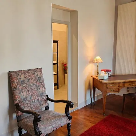 לינה וארוחת בוקר Maison De Maitre Gentil'home - Demeure De 1699 - Avec De 35 A 40 Metres Carres, Chacune Avec Sa Salle De Bains Privative - Jardins, Piscine Et Tour - Toulouse Metropole