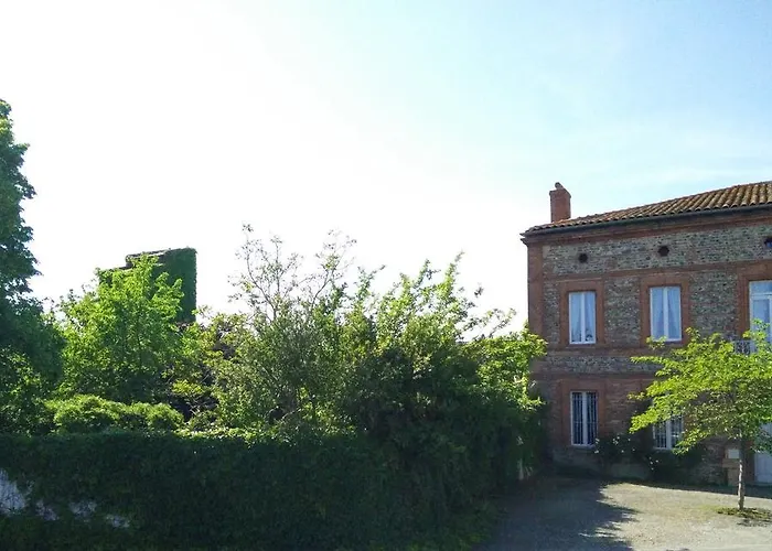 Alojamento de Acomodação e Pequeno-almoço Gentil'home - Toulouse Prestige 3*